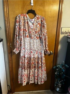 Glamaw Big Juicy White Midi Dress with Orange and Red Floral Print